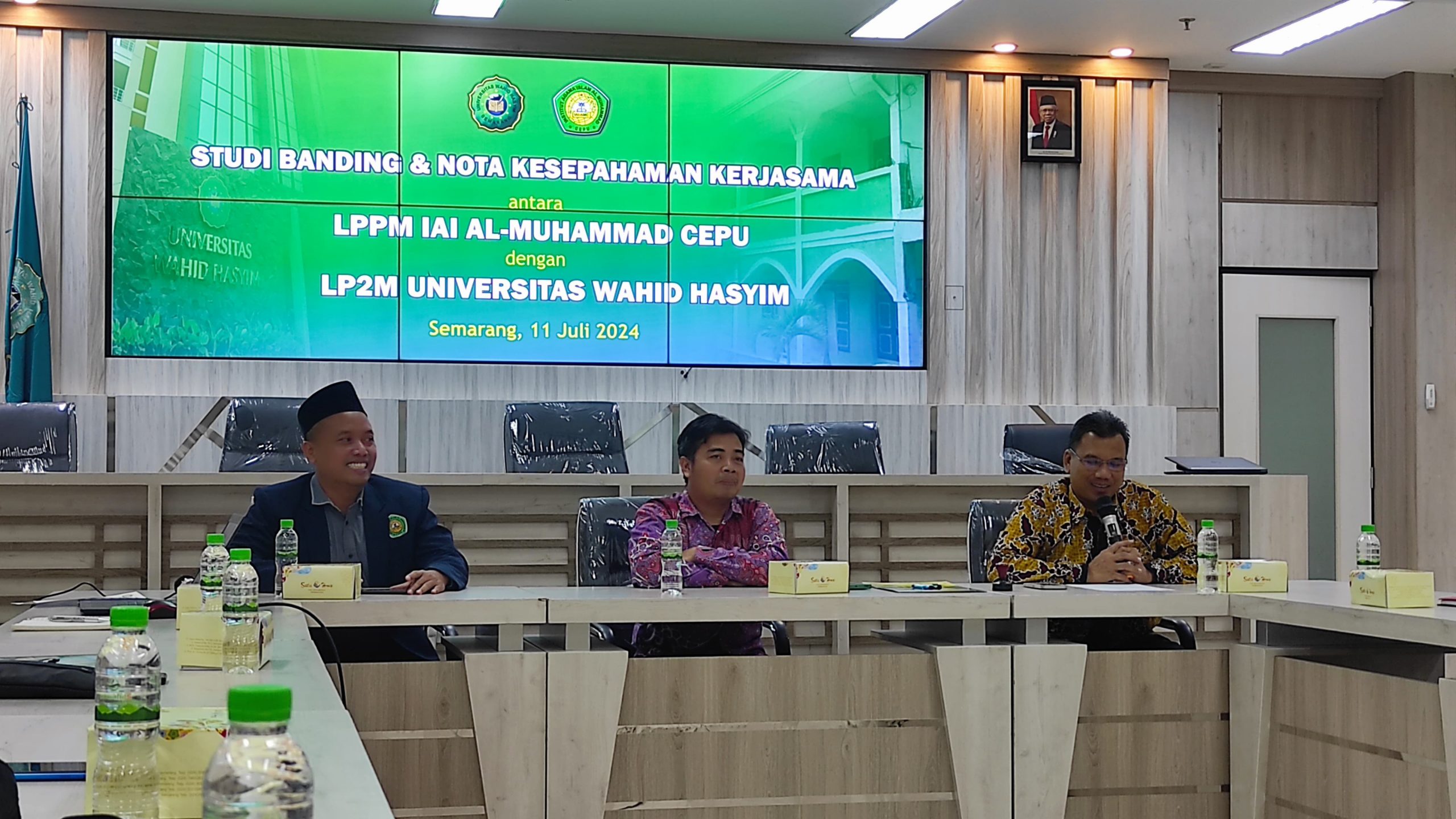 Studi Banding & Tanda Tangan Perjanjian Kerjasama LPPM IAI Al Muhammad Cepu Dengan LP2M UNWAHAS Semarang